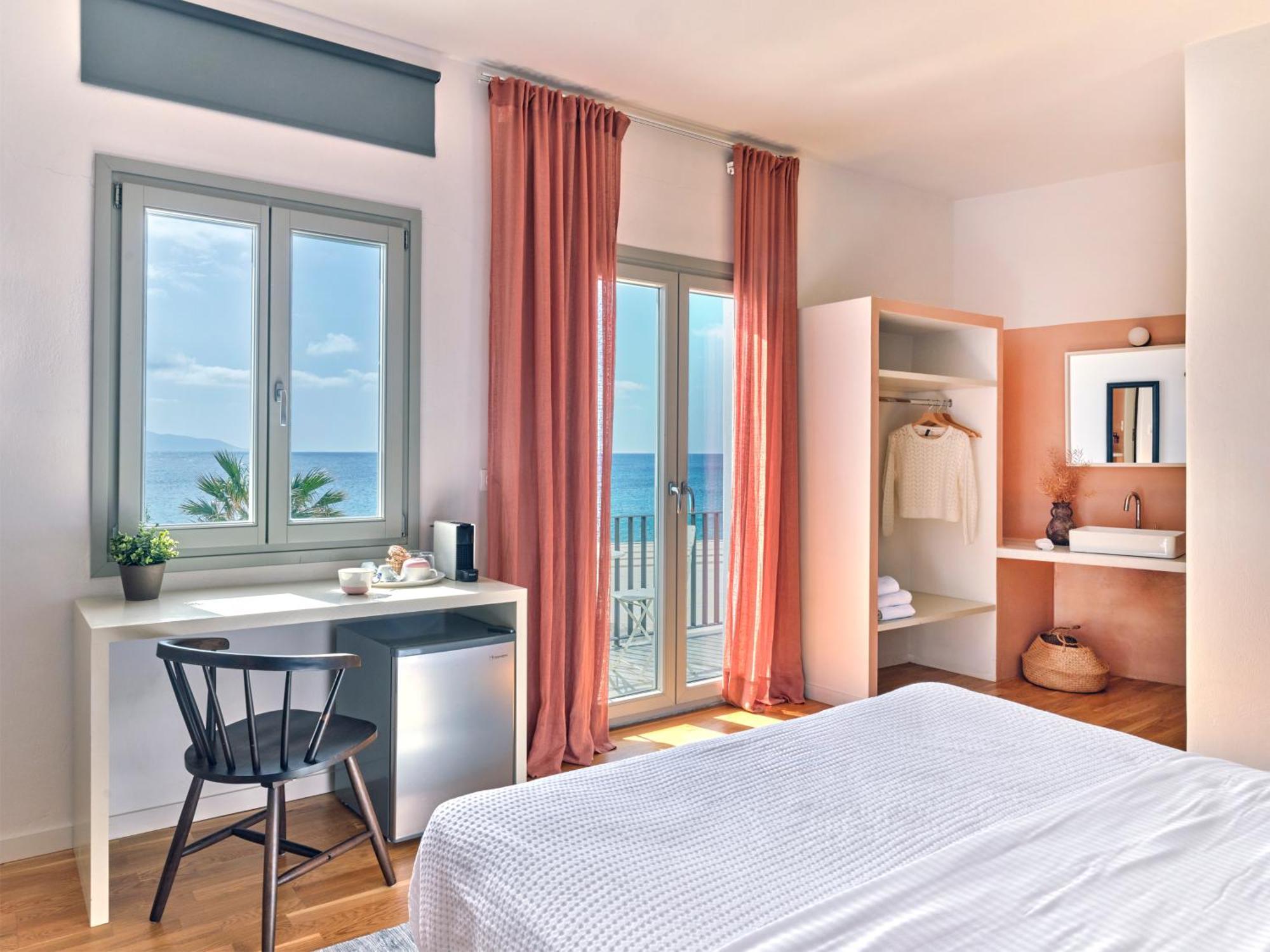 Magoo Suites Логарас Экстерьер фото